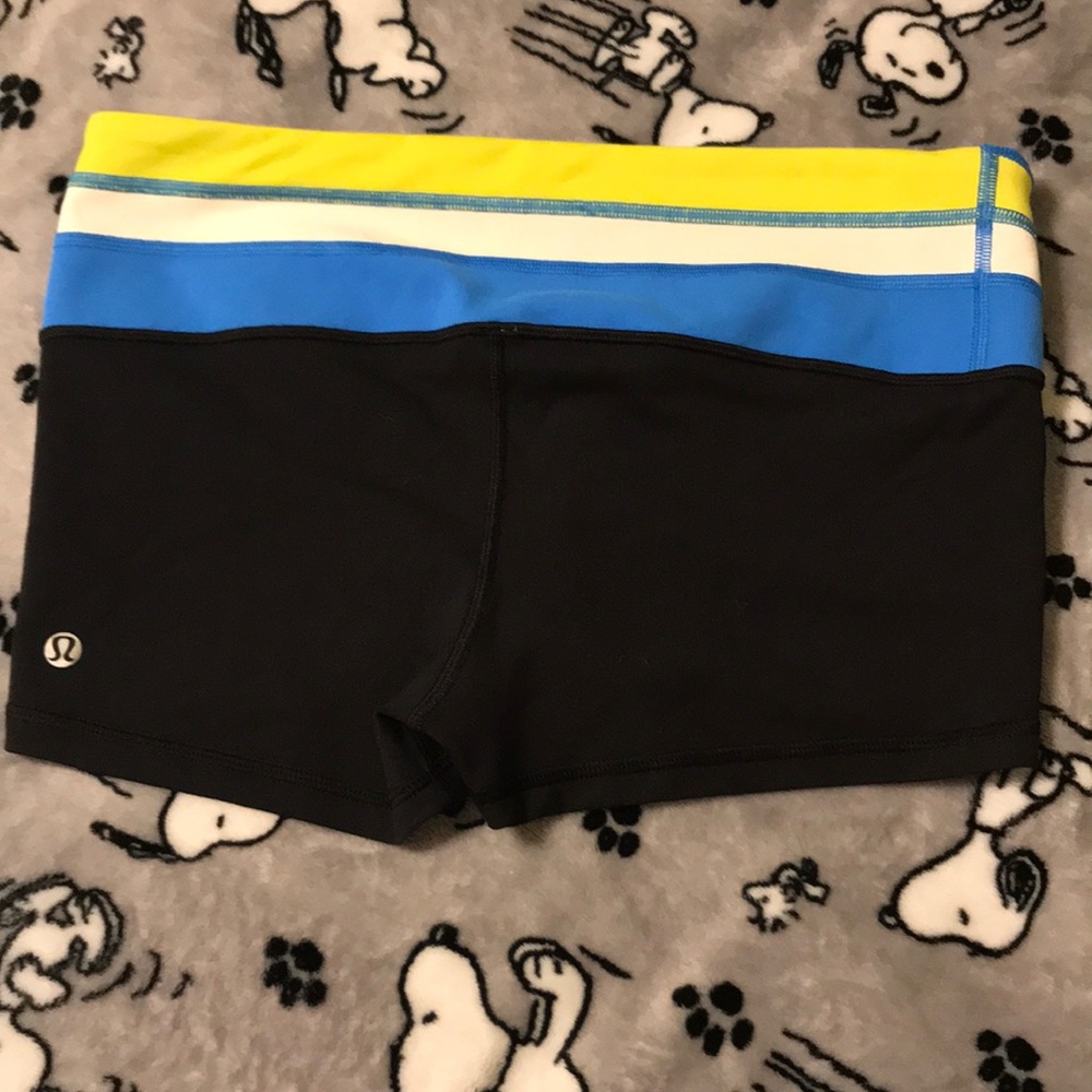 Lulu lemon spandex shorts